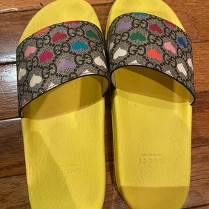 Gucci slides